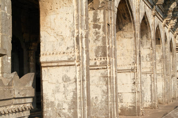 tomb and the mosque ibrahim rauza in the city of bidzhapur in india - moulding architecture and buildings monument column imagens e fotografias de stock