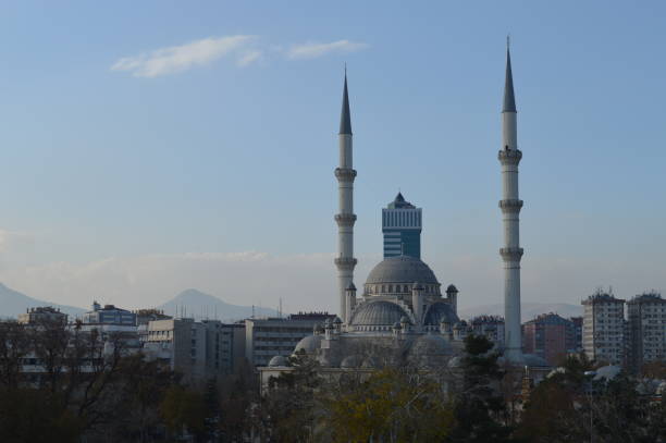 istock Mosque and park in Konya 1057884554
