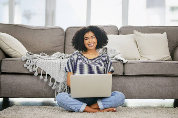 istock My spare time is for surfing the net 1057892396