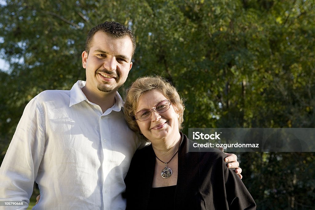Mãe e filho - Foto de stock de Abraçar royalty-free