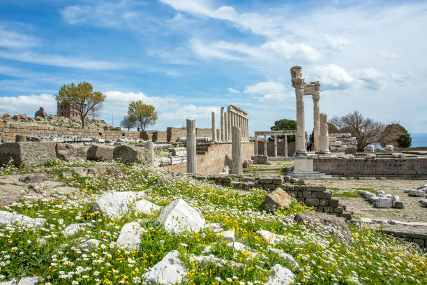 istock Trajan Temple columns in ancient city of Pergamon, Turkey 1058004062