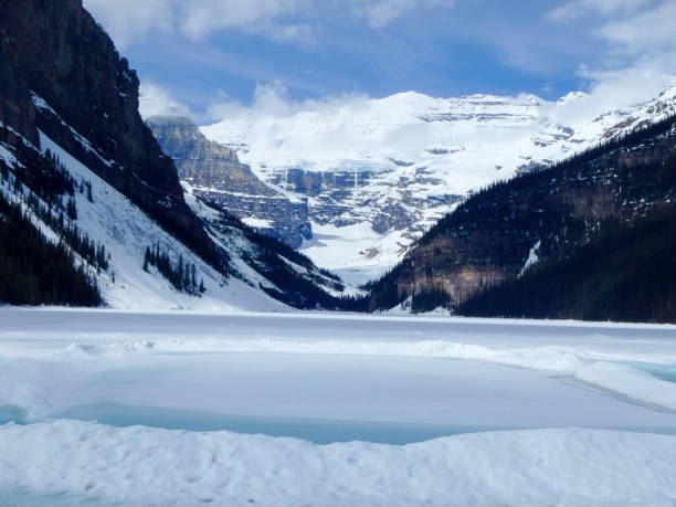 istock wintry at the top of the mountain 1058008210