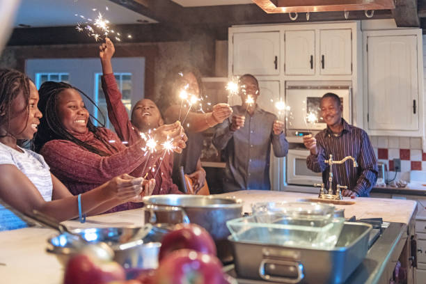 istock African-American during thanksgiving dinner 1058013546