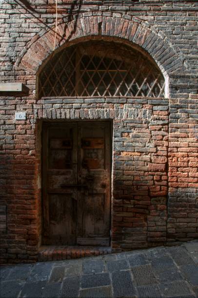 istock Doorway in Siena, Tuscany 1058014756