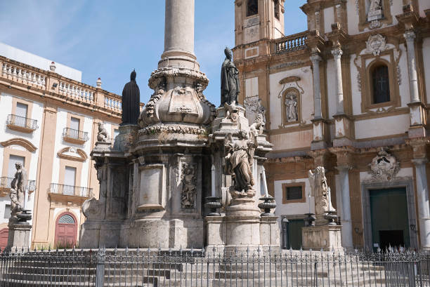 Palermo, Italy Palermo, Italy - September 07, 2018 : Church of Saint Dominic and Immacolata column piazza san domenico stock pictures, royalty-free photos & images