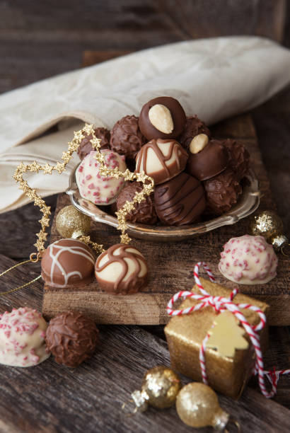 istock Little plate with truffles and chocolates 1058029592