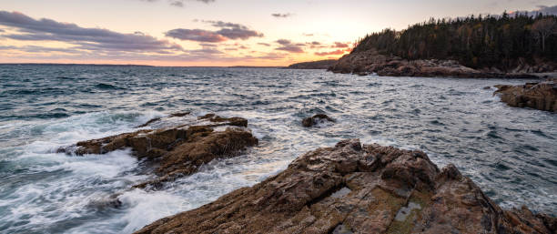 istock Autumn in Acadia National Park 1058040208