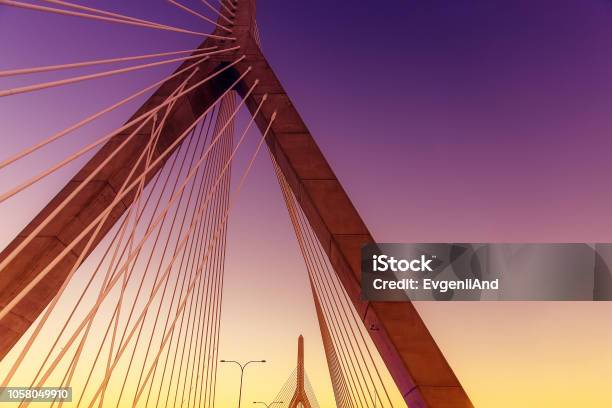 Kabelbrücke Stockfoto und mehr Bilder von Boston - Boston, Brücke, Sehenswürdigkeit