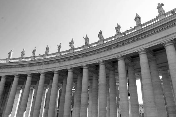 istock Vatican city Europe Pillars 1058189814