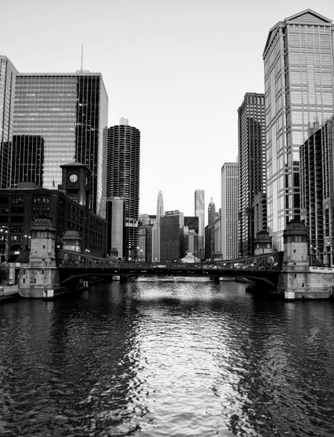 istock Bridge on the River, Downtown Chicago. Black And White. 1058288316