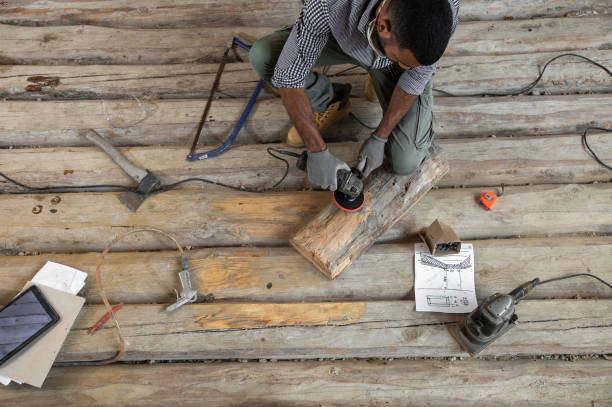istock Young man renovating old floor 1058302492