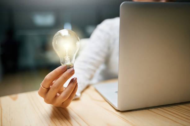 istock She's been hit with a big lightbulb moment 1058305166