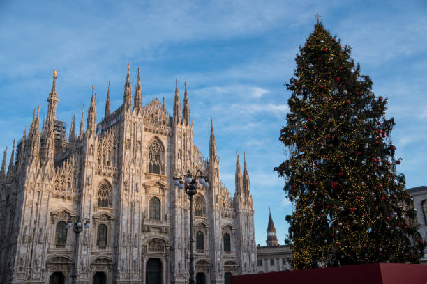 istock Christmas in Milan 1058309290