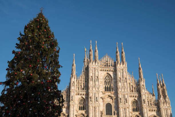 istock Christmas in Milan 1058309426
