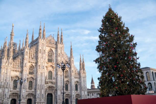istock Christmas in Milan 1058309440
