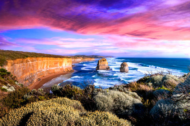 victoria twelve apostoli victoria australia la great ocean road - twelve apostles sea rocks immagine foto e immagini stock