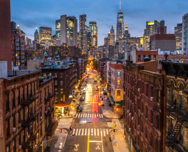istock Lower Manhattan cityscape - Chinatown, NYC, USA 1058354862