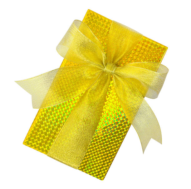 ゴールド リボン弓トップとゴールデン ギフト ボックス表示に孤立した白い背景に、クリッピング パスを含める - isolated gift box wrapping paper celebration event ストックフォトと画像