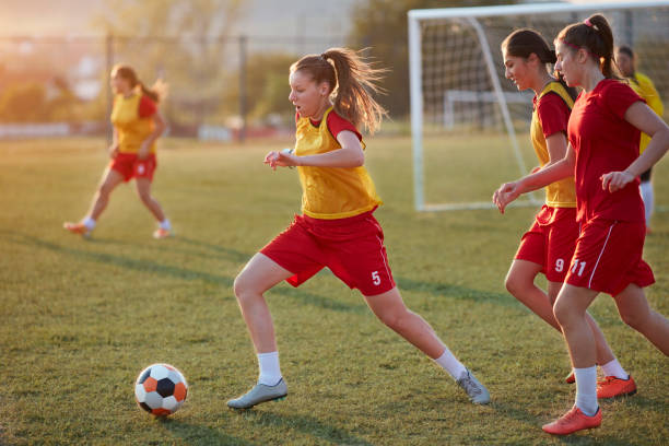 istock Women's Soccer Team 1058374570