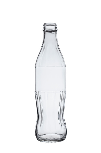 botellas vacías de bebidas carbonatadas suaves sin cubierta, sobre un fondo blanco photo