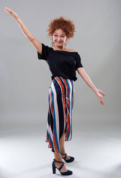 istock Woman on gray background 1058535388