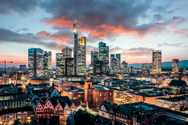 istock Frankfurt am Main Cityscape 1058539992