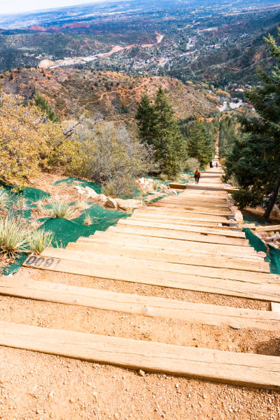 istock Extreme nature trail with steep mountain incline 1058568540