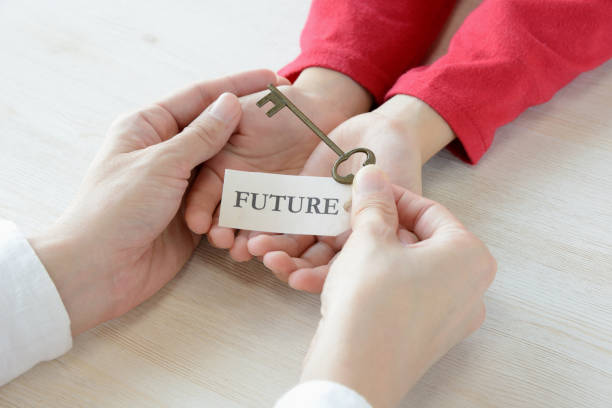 Key with future tag given from parent to child