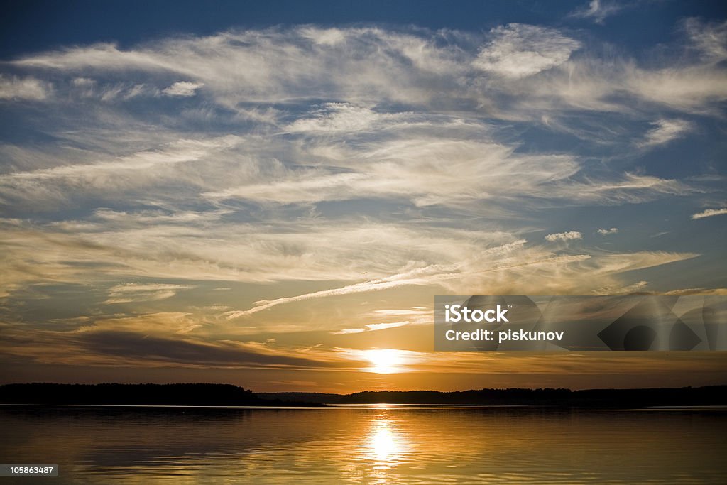 Sonnenuntergang am See - Lizenzfrei Abenddämmerung Stock-Foto