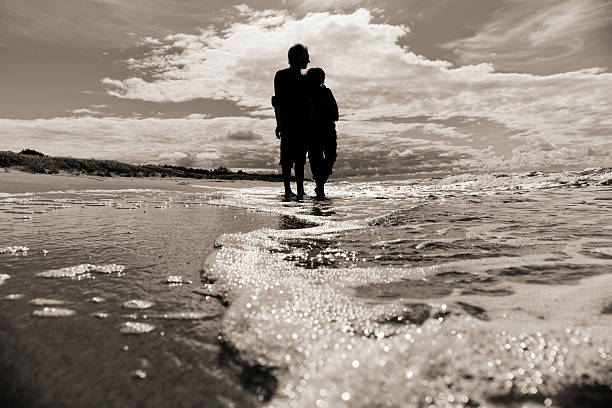 istock Silhuette of happy couple 105863876