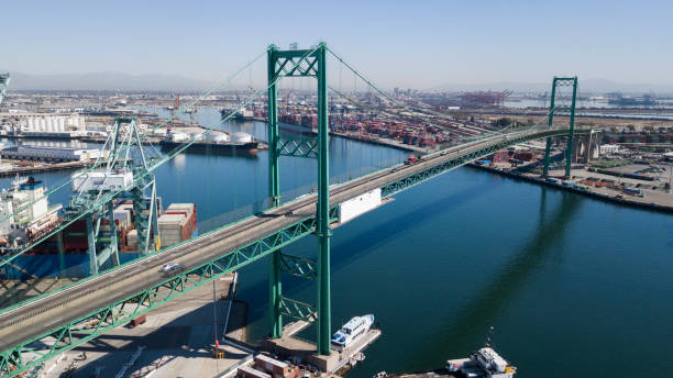 Vincent Thomas Bridge Aerial view of the Vincent Thomas Bridge in San Pedro, California. san pedro los angeles photos stock pictures, royalty-free photos & images