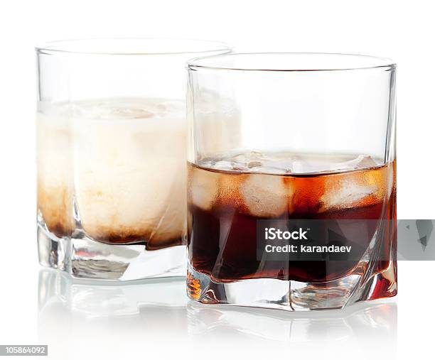 Black Und White Russian Cocktails Stockfoto und mehr Bilder von Alkoholisches Getränk - Alkoholisches Getränk, Braun, Cocktail