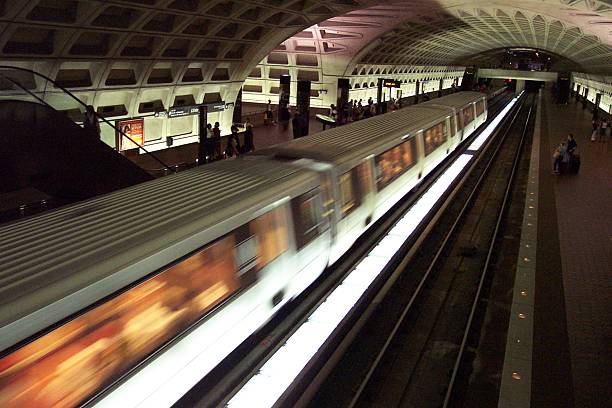 Dc Local Train 310+ Dc Metro Train Stock Photos, Pictures & Royalty-Free Images - iStock