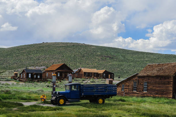 istock Historic Car in a Ghost Town 1058653024
