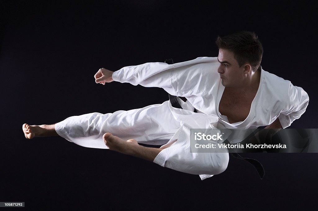 karateka uomo - Foto stock royalty-free di Adulto