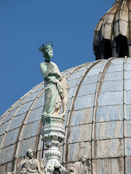 istock Venice - the Cathedral of St Mark 105872389
