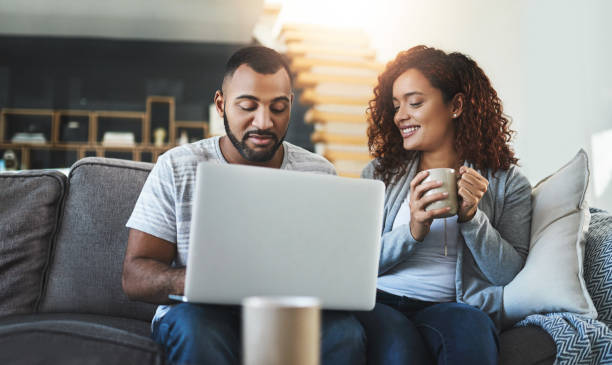 istock Lazy days with the laptop 1058727048