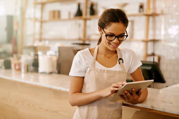 istock I can see how well my business is doing! 1058730014
