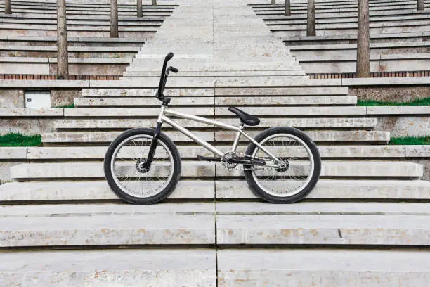 Photo of Extreme Cycling, minimal background