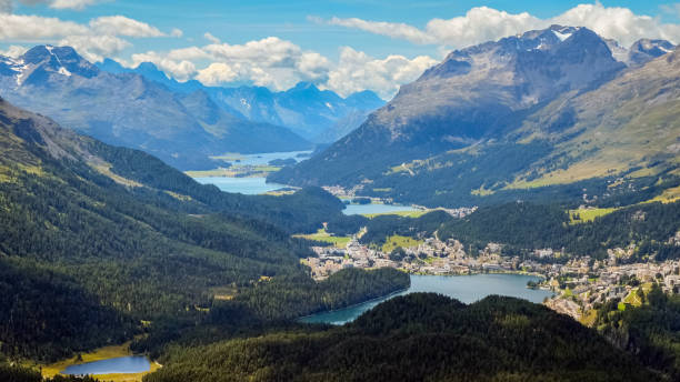 панаромический вид с муоттаса мурагля (энгадин, швейцария) - pontresina european alps st moritz engadine стоковые фото и изображения