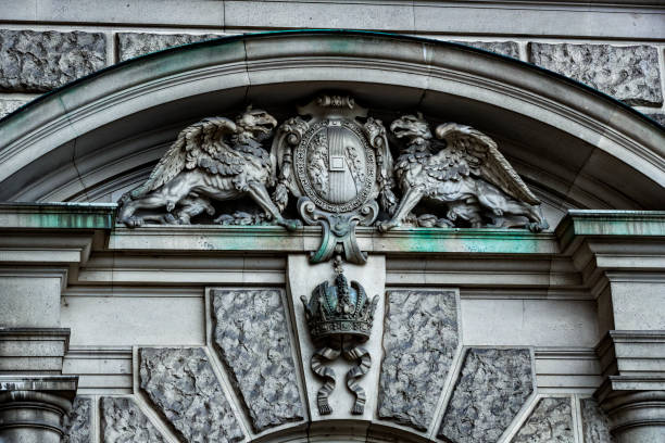 istock Statues adorning the facade 1058813156
