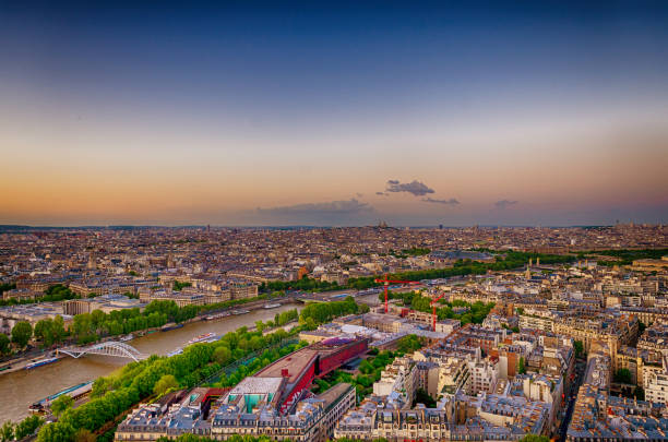 Vista da cidade de Paris - foto de acervo