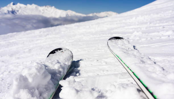 punkt widzenia narciarza - skiing point of view zdjęcia i obrazy z banku zdjęć
