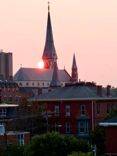 istock Portland Maine 2018-10 1058854824