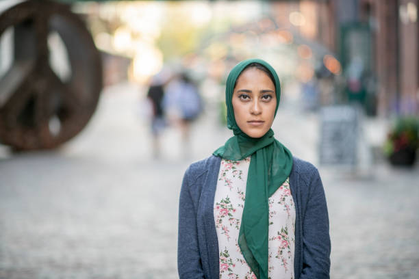 istock Muslim woman poses 1058885956