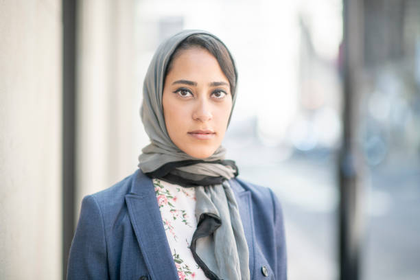 istock Muslim business woman 1058885974