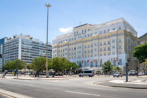 コパカバーナ ・ パレス ・ ホテル - リオ ・ デ ・ ジャネイロ、ブラジル - downtown district brazil rio de janeiro clear sky ストックフォトと画像