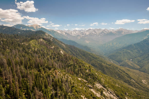 istock View from Moro Rock in Sequoia National Park, California 1058946920
