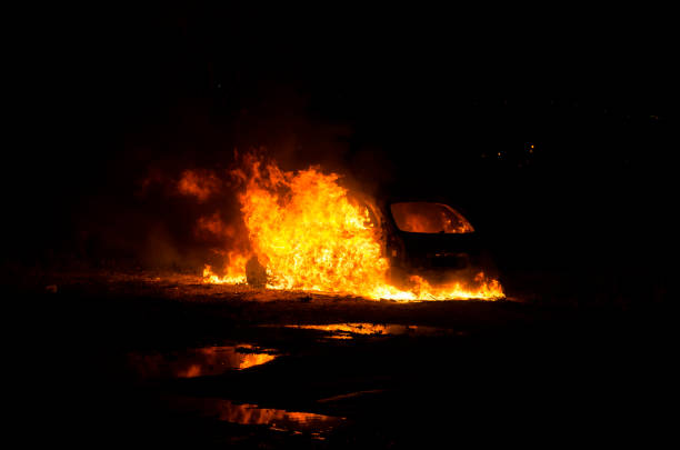 istock thieves burn a job car after robbery 1058984804