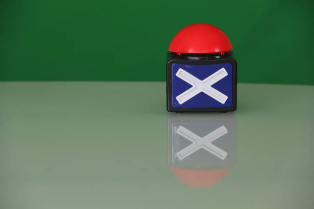 Trivia Incorrect Button 1,200+ Tv Contestants Stock Photos, Pictures & Royalty-Free Images - iStock